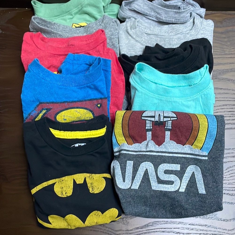 BUNDLE assorted 2T short sleeve shirts